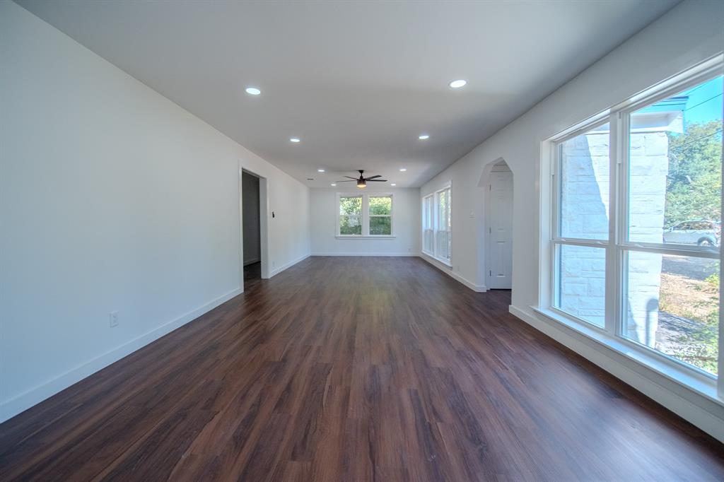 7054 Fairdale Avenue Property Photo 4