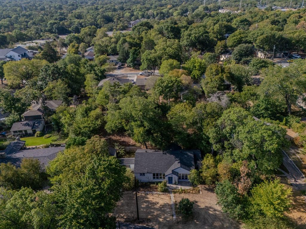7054 Fairdale Avenue Property Photo 18