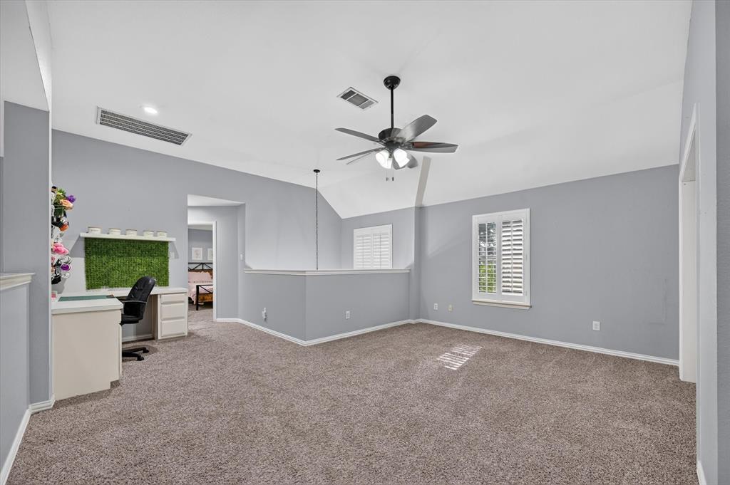 1425 Fairlakes Pointe Drive Property Photo 15