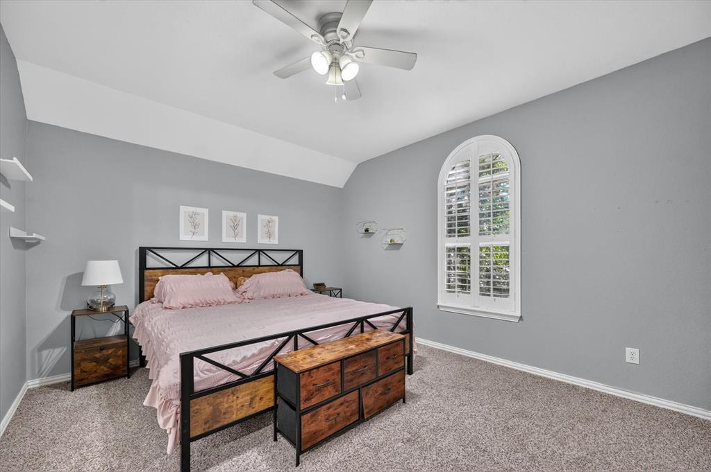 1425 Fairlakes Pointe Drive Property Photo 19