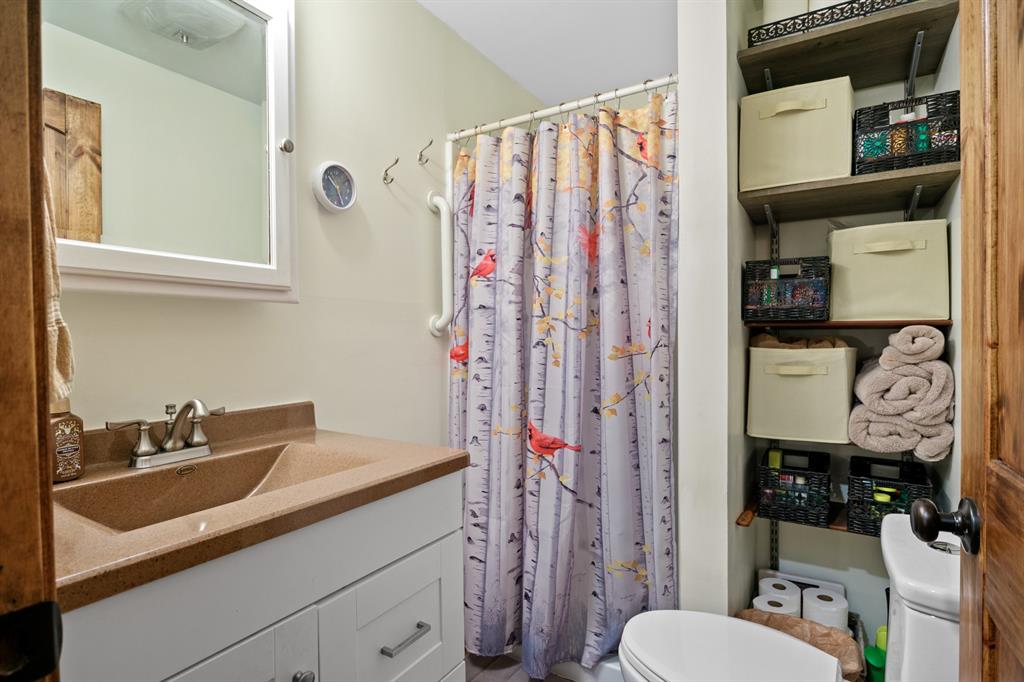 119 Private Road 62614 Property Photo 15
