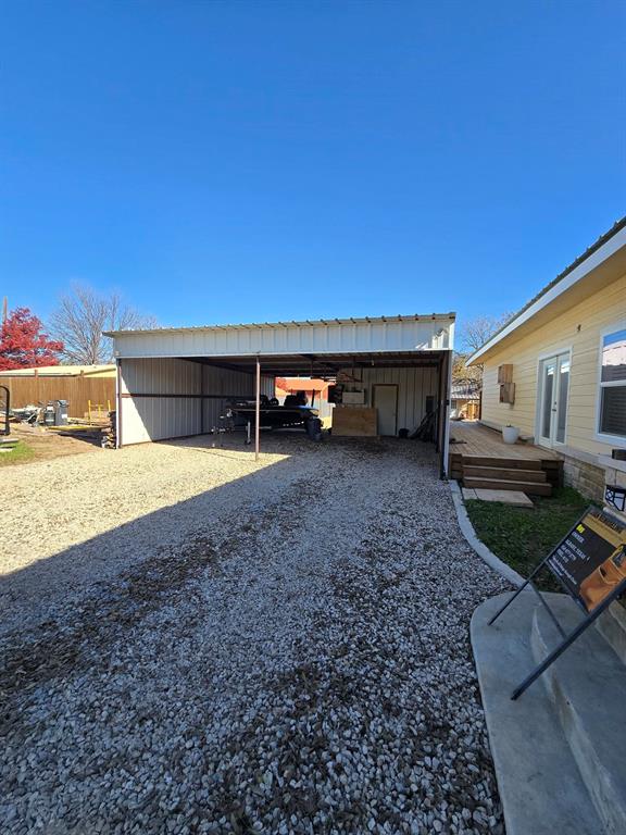 441 Glesk Property Photo 2