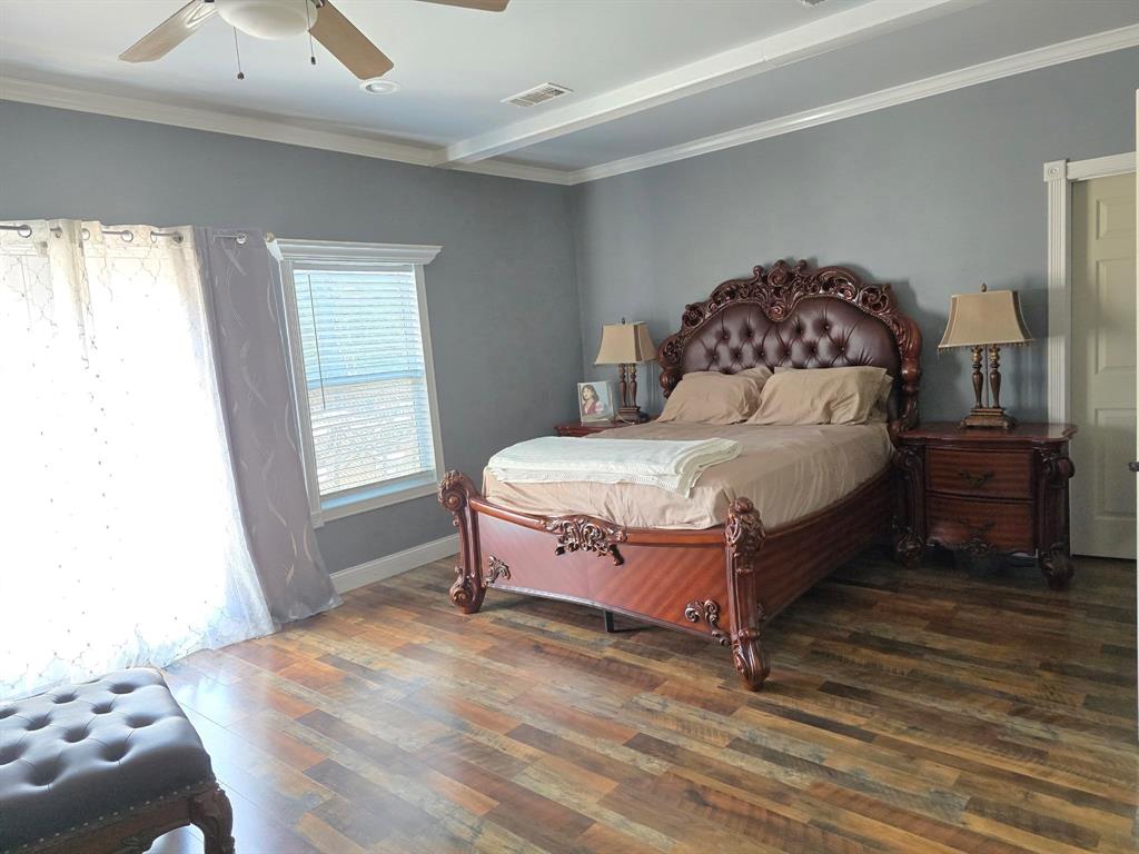 441 Glesk Property Photo 11