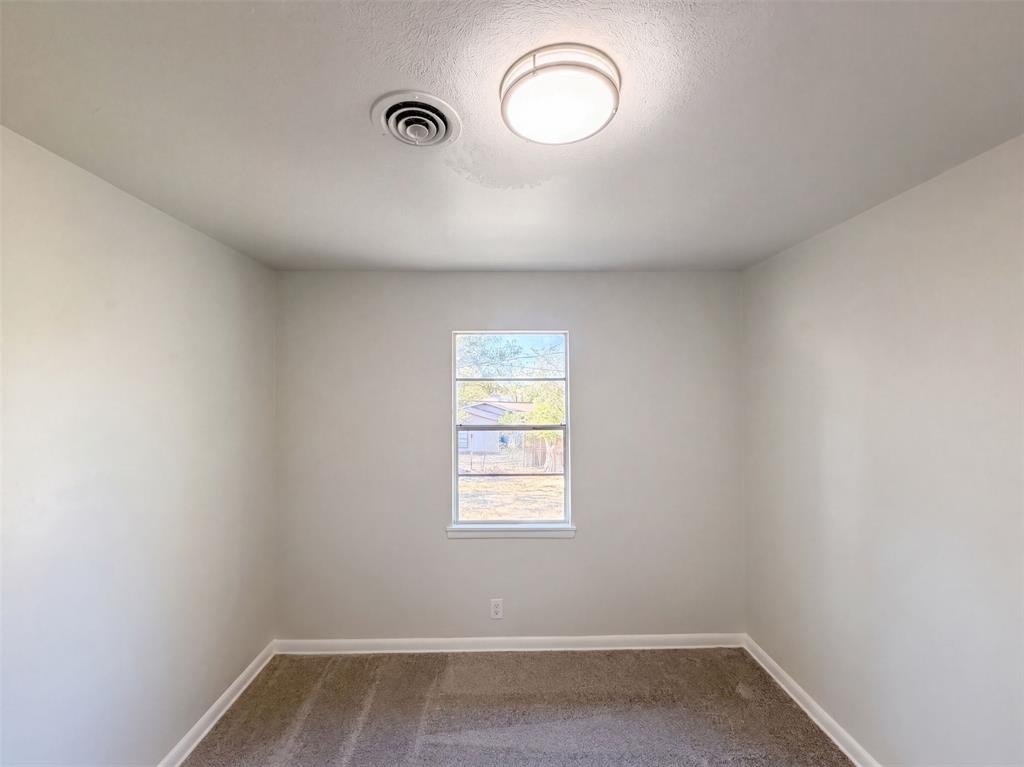 8021 Tumbleweed Trail Property Photo 10