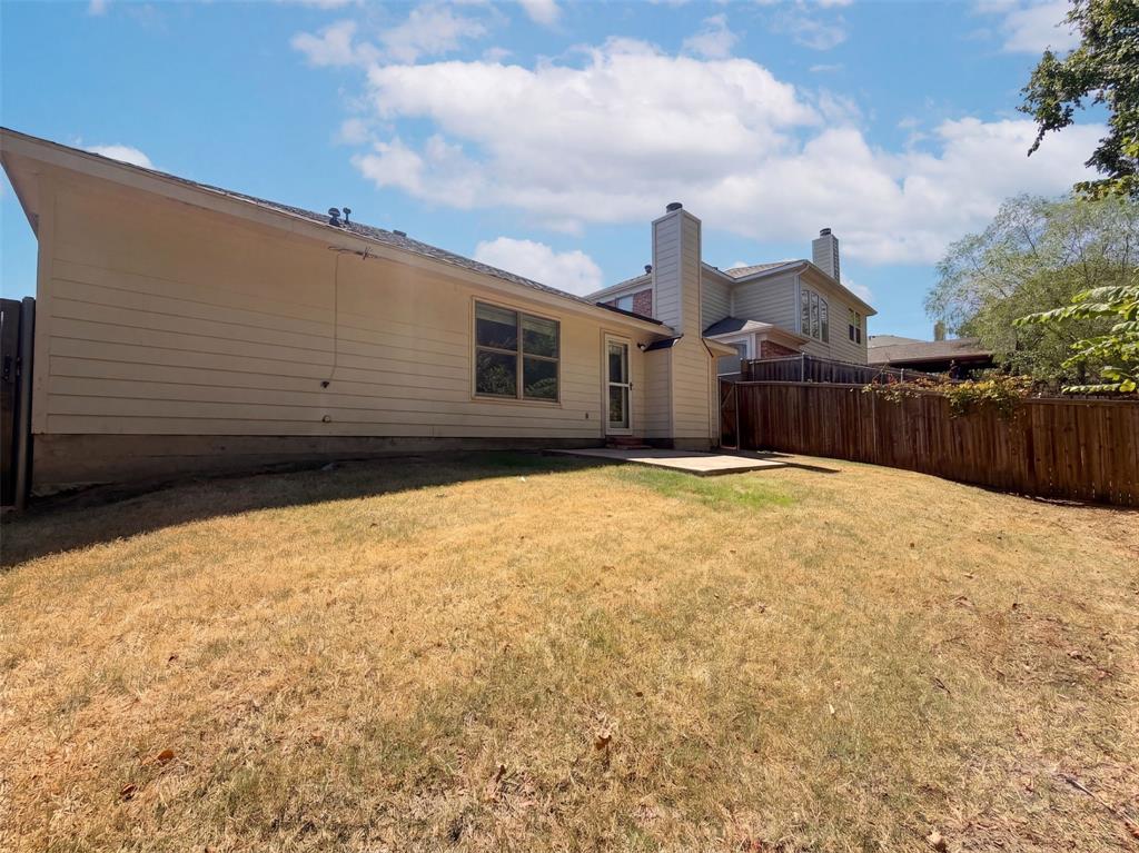 605 Crystal Falls Drive Property Photo 13