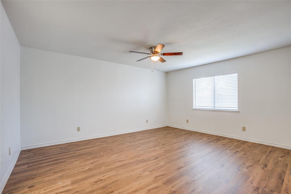 960 Lockhart Drive Property Photo 13
