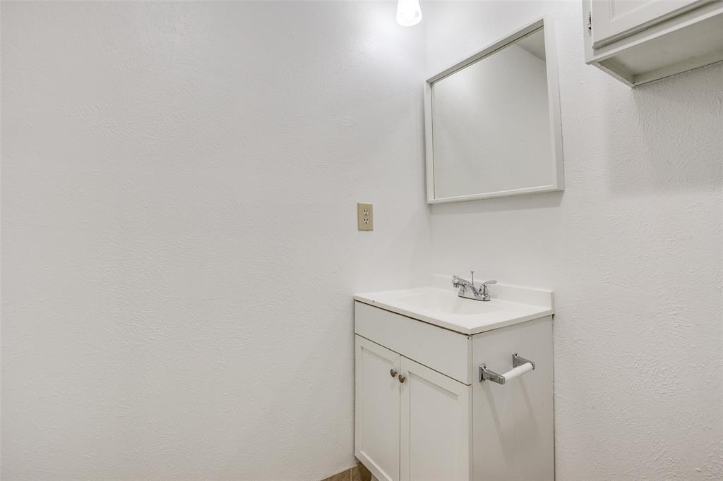 960 Lockhart Drive Property Photo 20