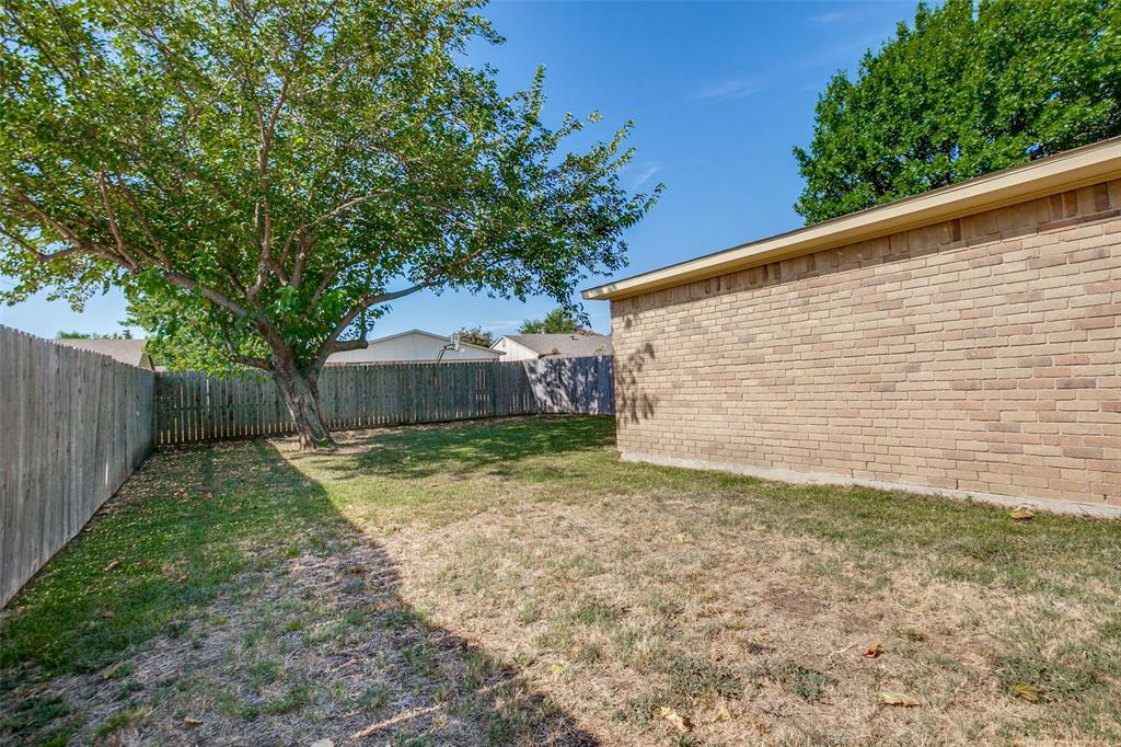 960 Lockhart Drive Property Photo 22