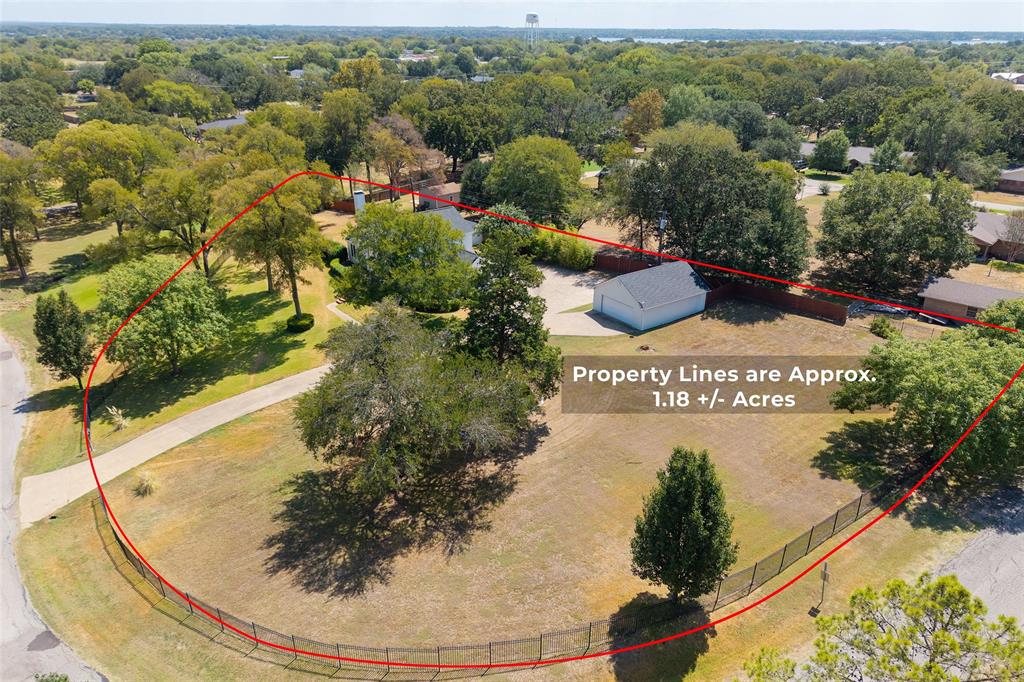 109 Lilac Lane Property Photo 2