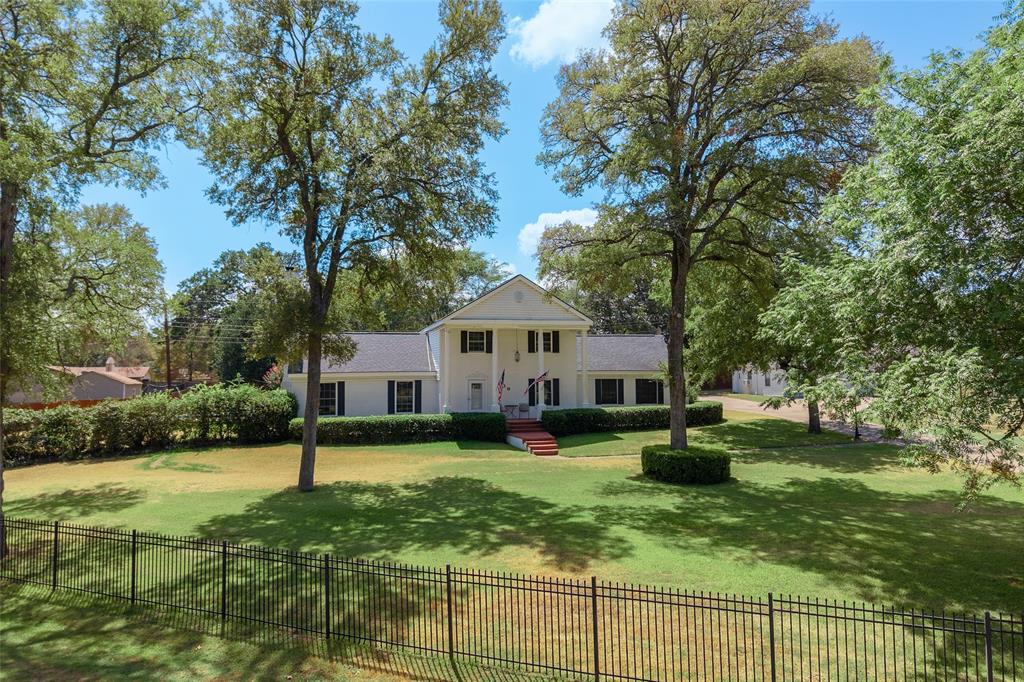 109 Lilac Lane Property Photo 32