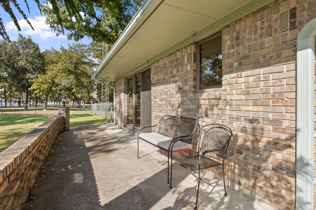 178 County Road 2137 Property Photo 32