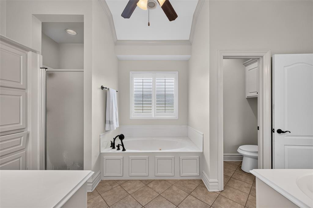 507 Fall Winds Property Photo 32