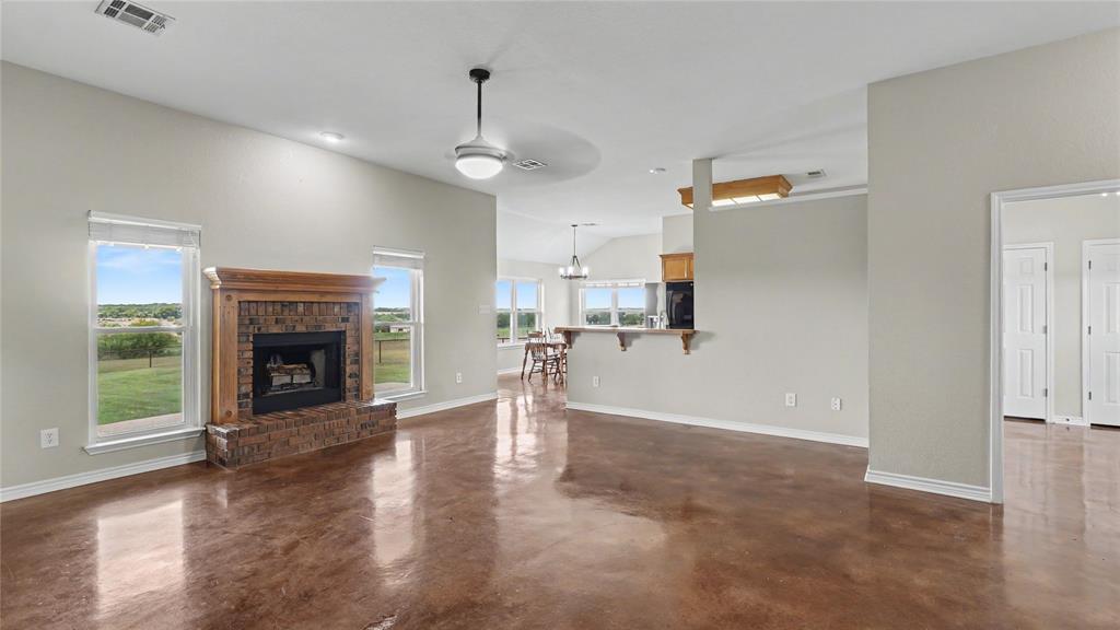 8462 Bell Meadows Boulevard Property Photo 3