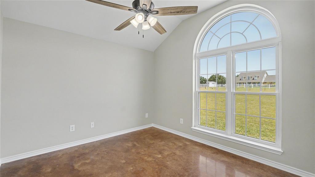 8462 Bell Meadows Boulevard Property Photo 9