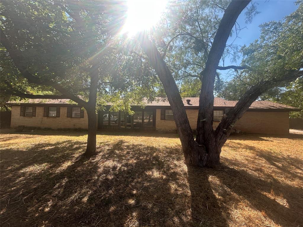 4118 Concord Court Property Photo 1