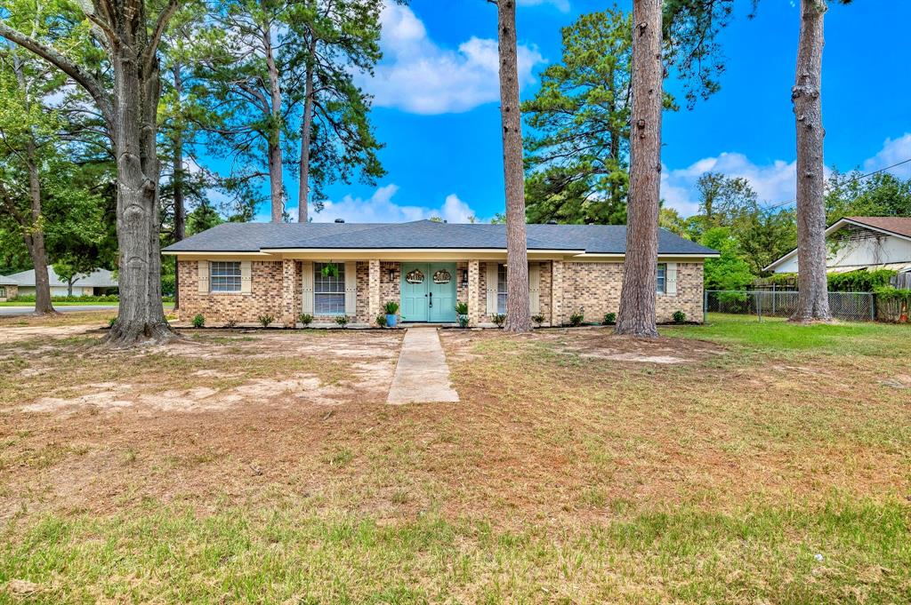 9466 Baird Rd. Property Photo 1