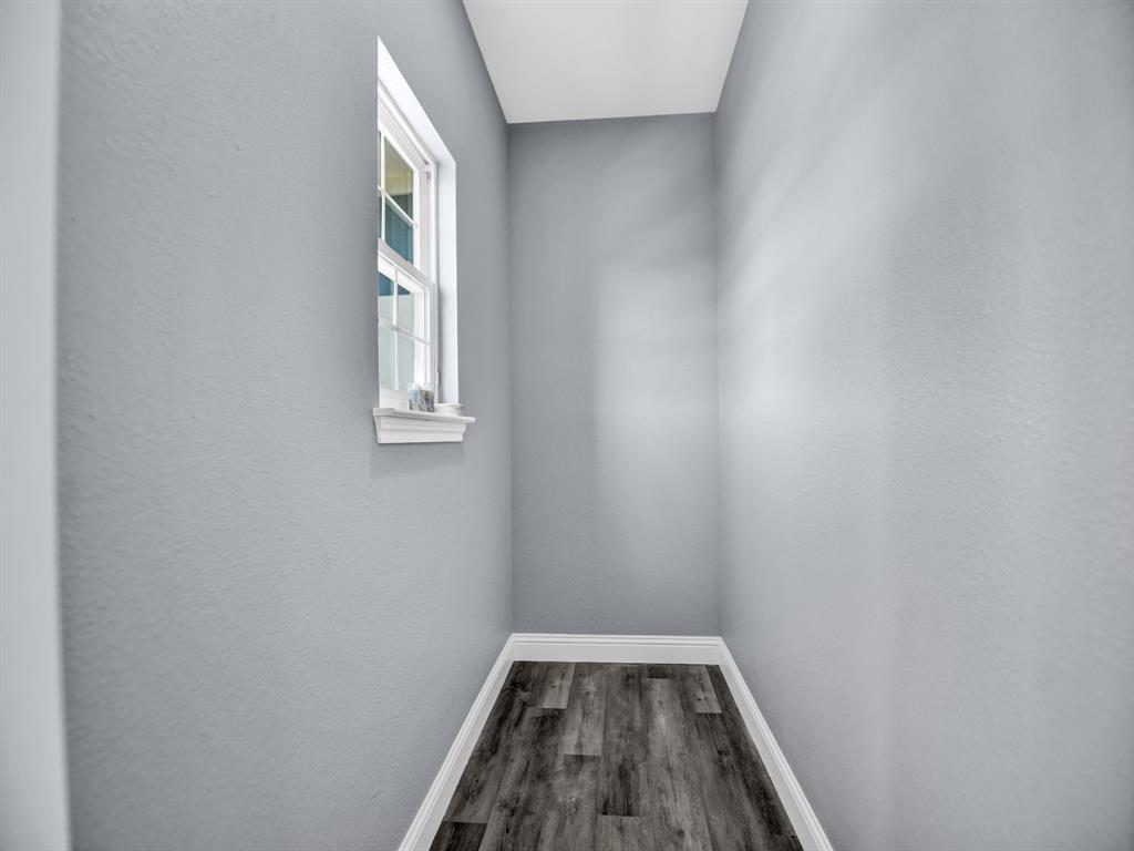 1017 Don Eve Court Property Photo 23