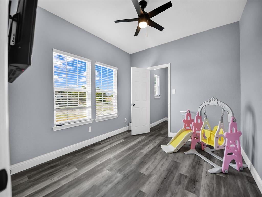 1017 Don Eve Court Property Photo 25