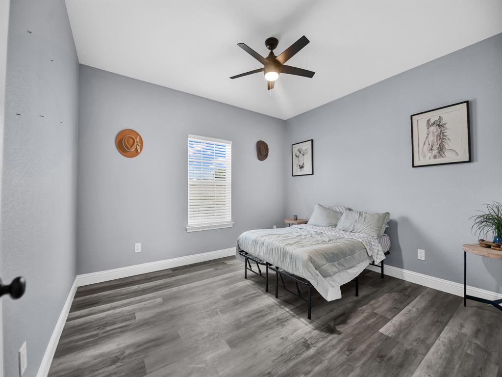 1017 Don Eve Court Property Photo 35
