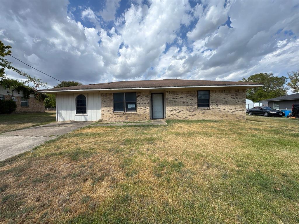741 Calvert Street Property Photo 1