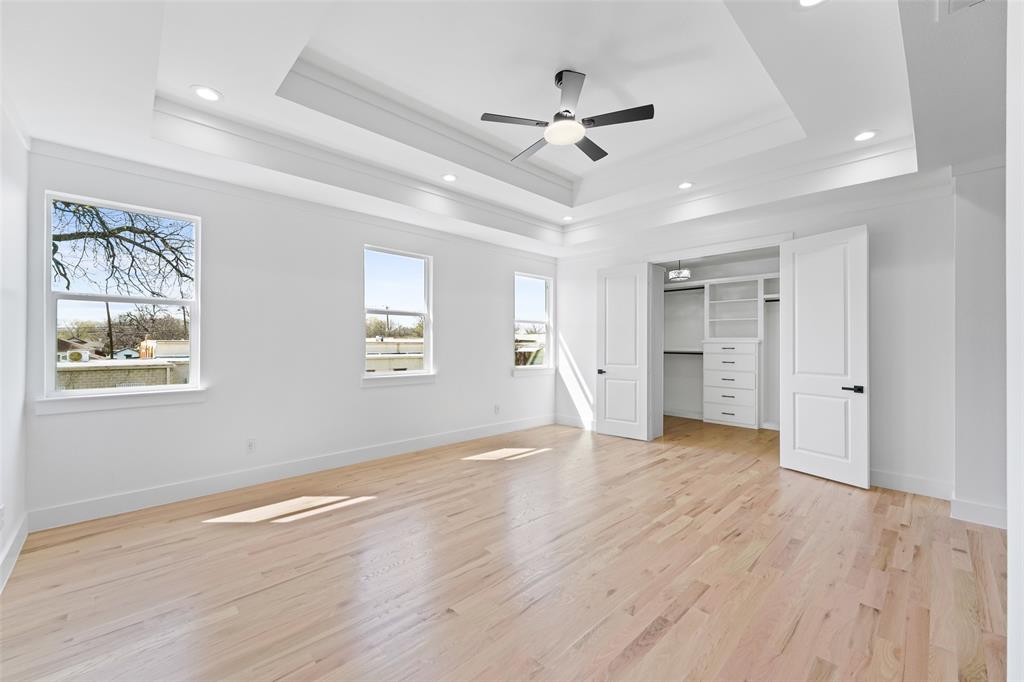 707 Buckalew Street Property Photo 23