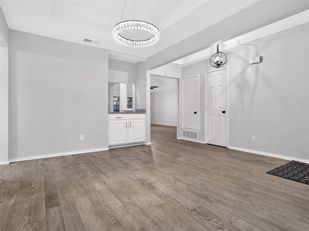 805 Green Brook Drive Property Photo 3
