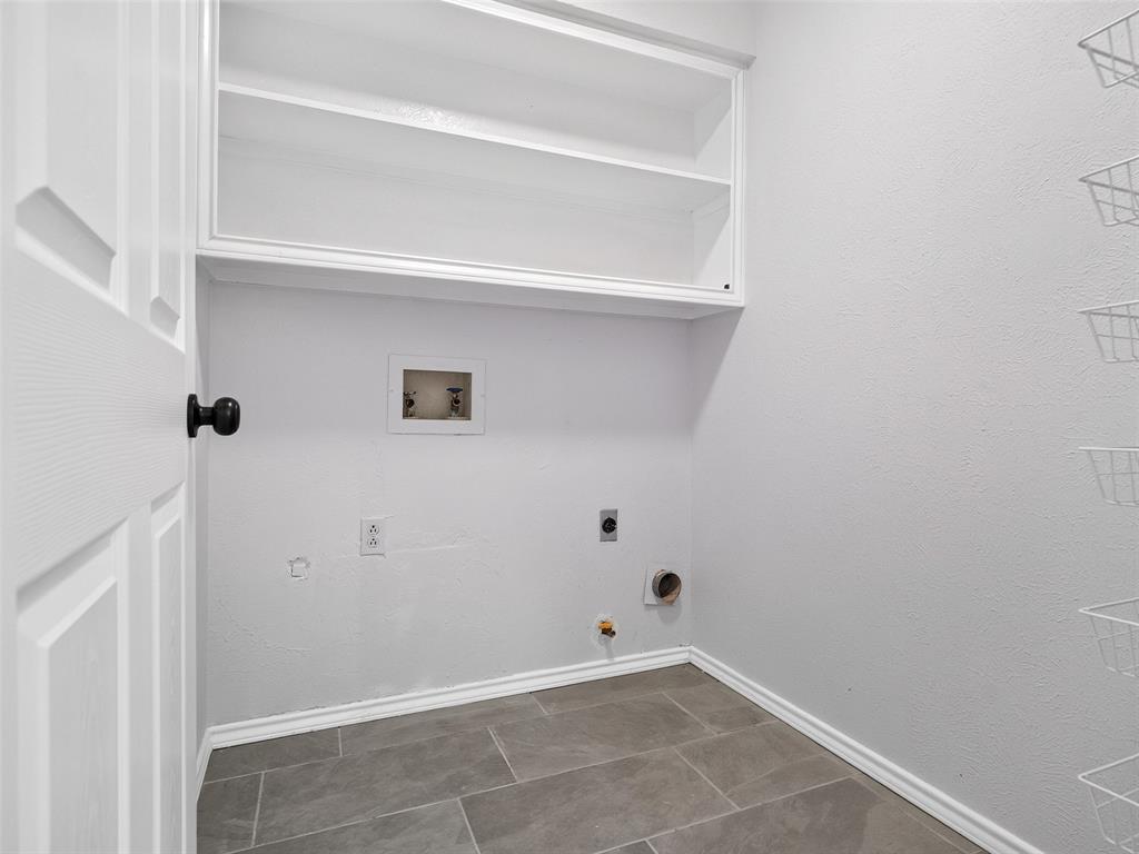 805 Green Brook Drive Property Photo 17