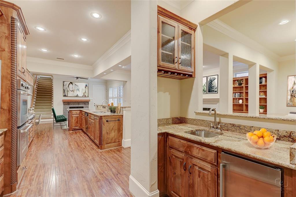 3815 Northwest Parkway Property Photo 10