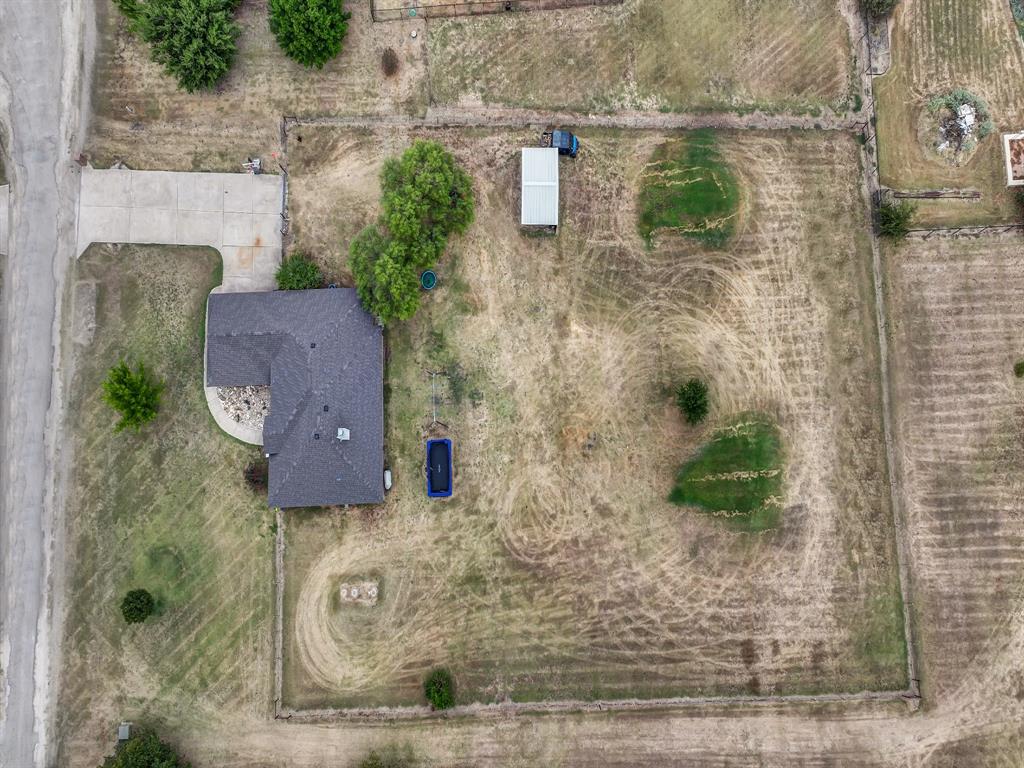 108 Butternut Court Property Photo 23