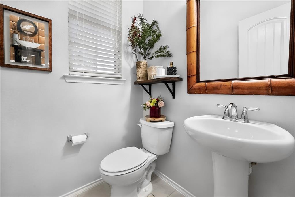 8825 Deadwood Lane Property Photo 13