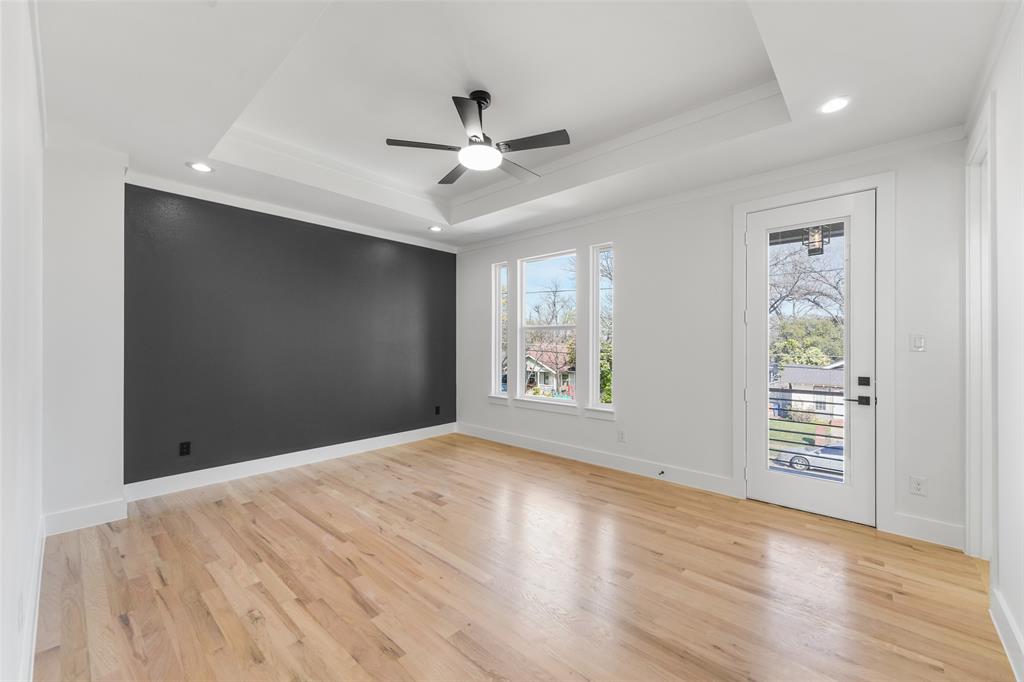 703 Buckalew Street Property Photo 21