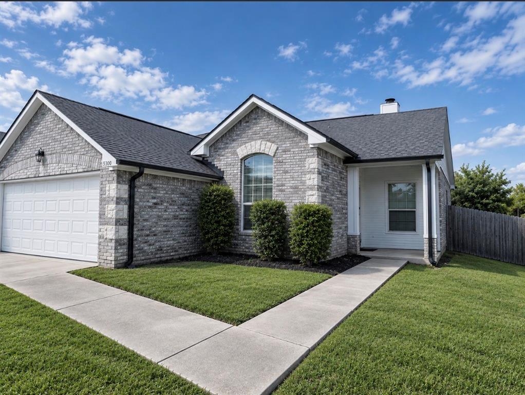 5300 Meadow Court Property Photo 1