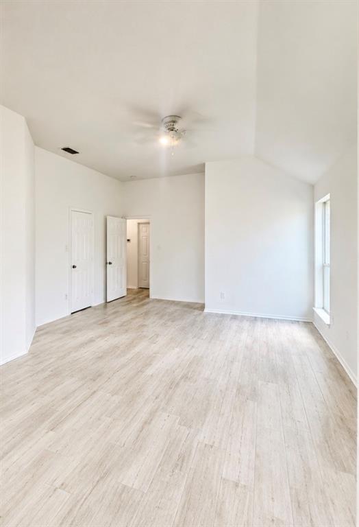 5300 Meadow Court Property Photo 15