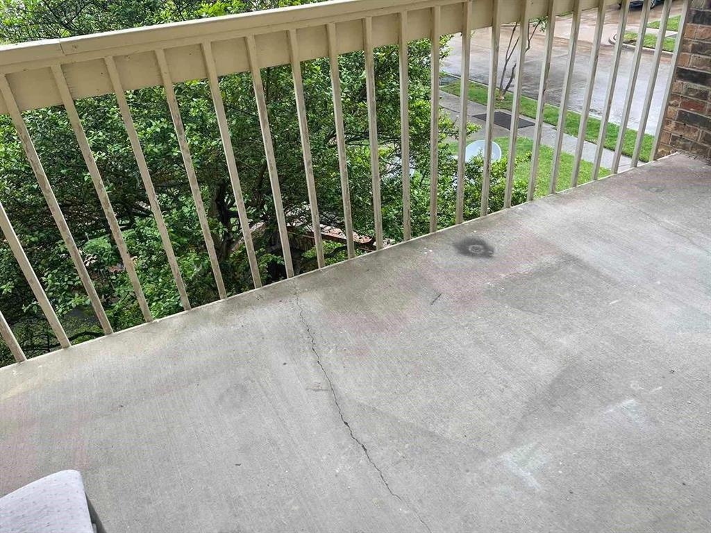 3110 Devonshire Drive 216 Property Photo 5