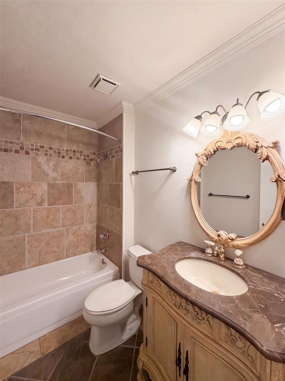 6808 Younger Drive Property Photo 13