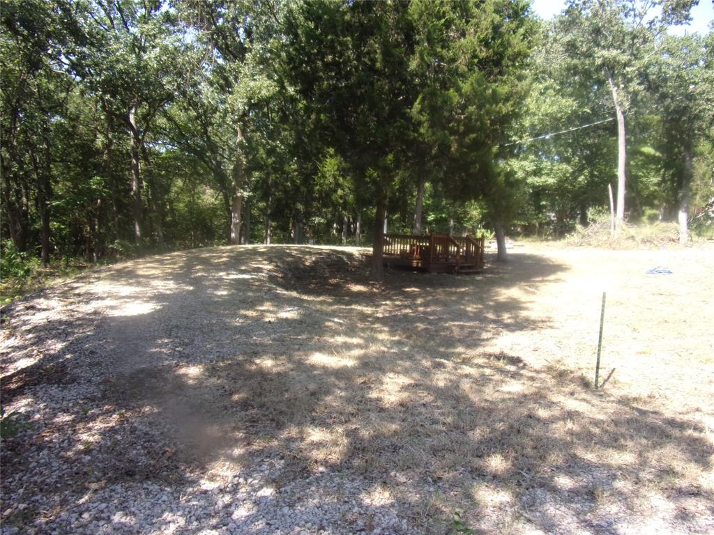 407, 411 Long Shadow Property Photo 6