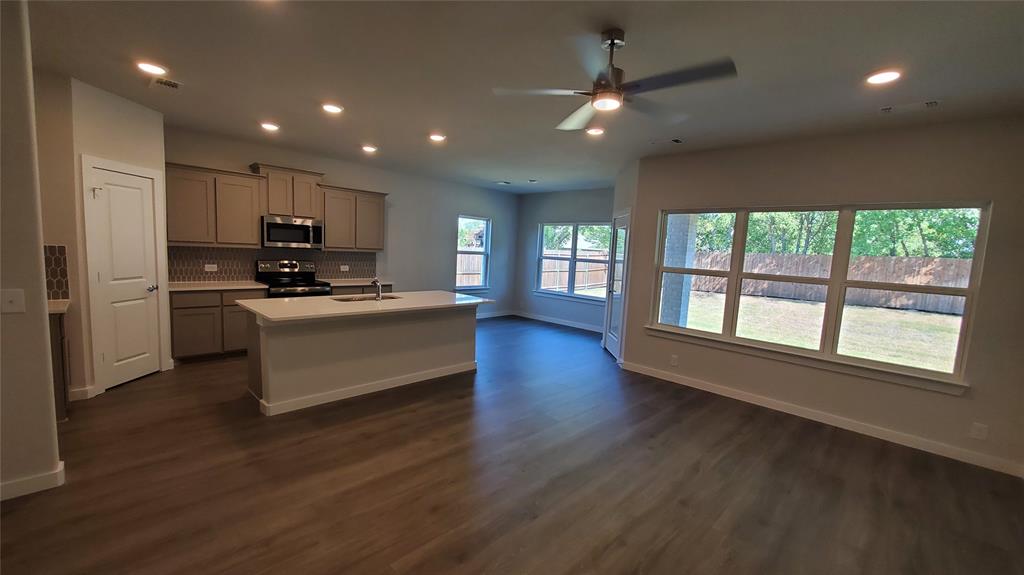 1218 Anderson Drive Property Photo 5