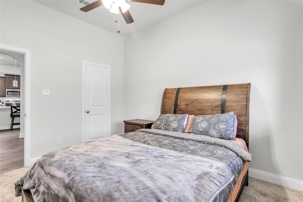 532 Firethorn Drive Property Photo 17