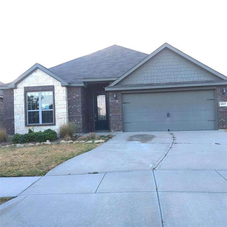 4917 Beaver Creek Avenue Property Photo 1