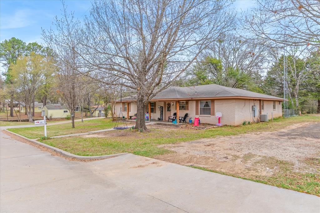 700 Amy Street Property Photo 1