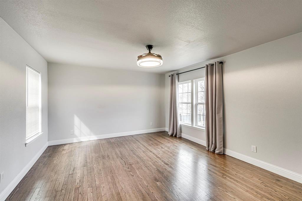 607 W Page Avenue Property Photo 16