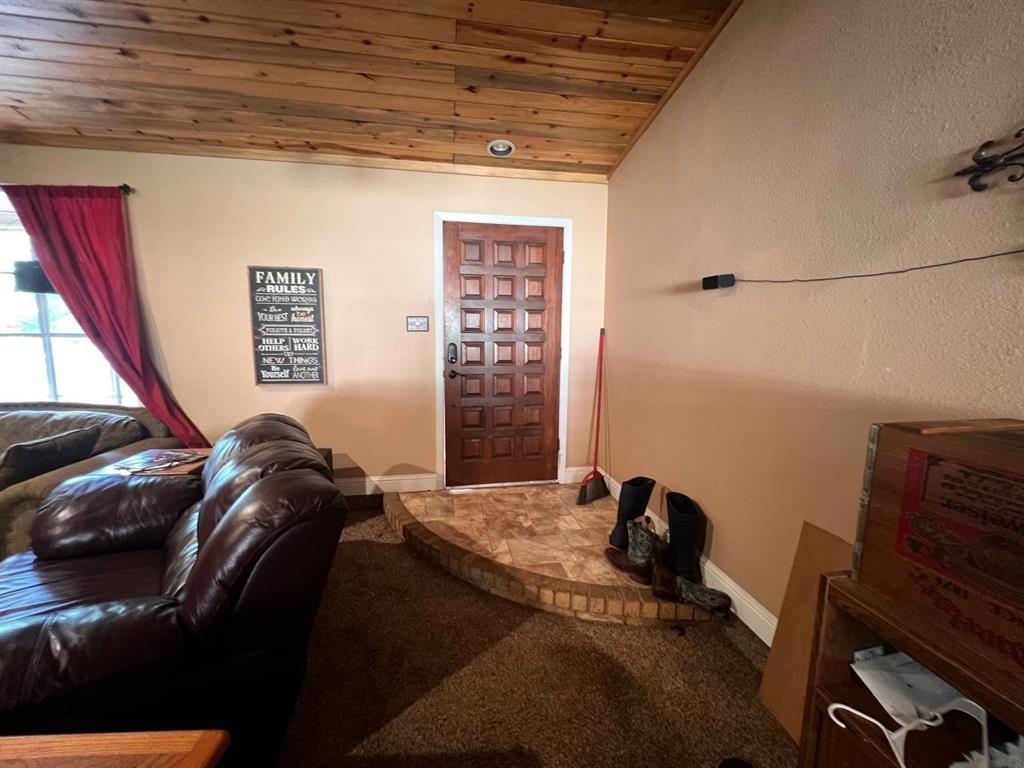 379 Joy Drive Property Photo 7