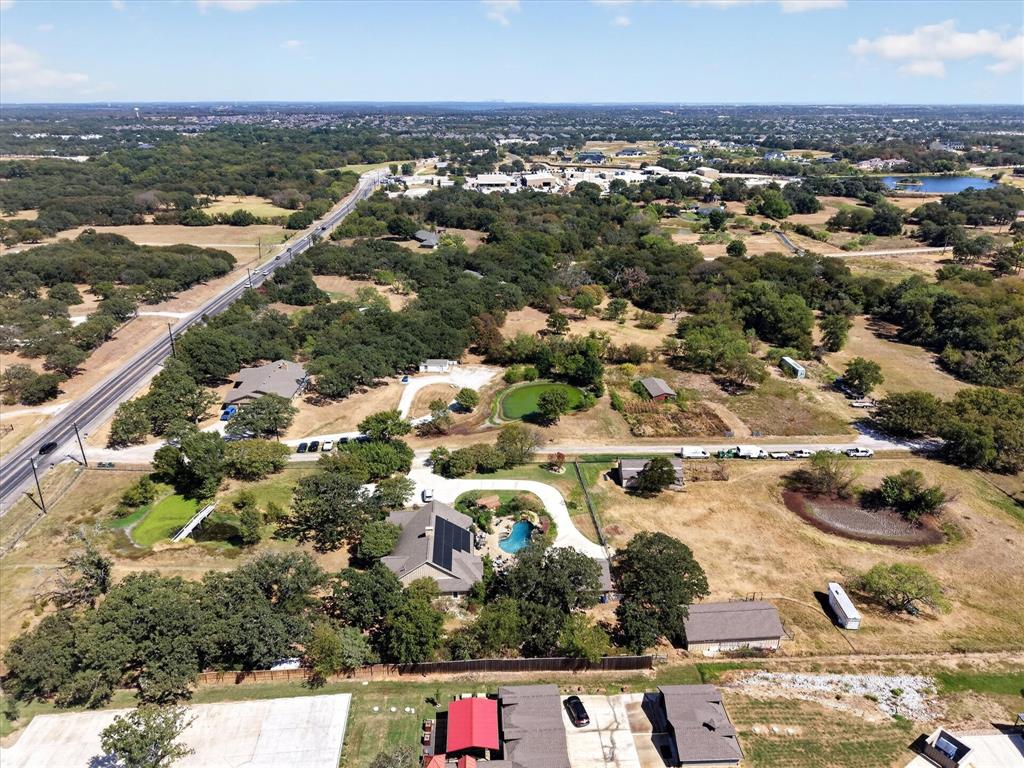 1712 Fm 407 Property Photo 8
