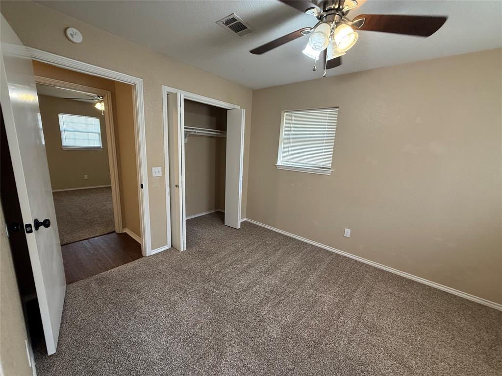 101 Donna Street Property Photo 3