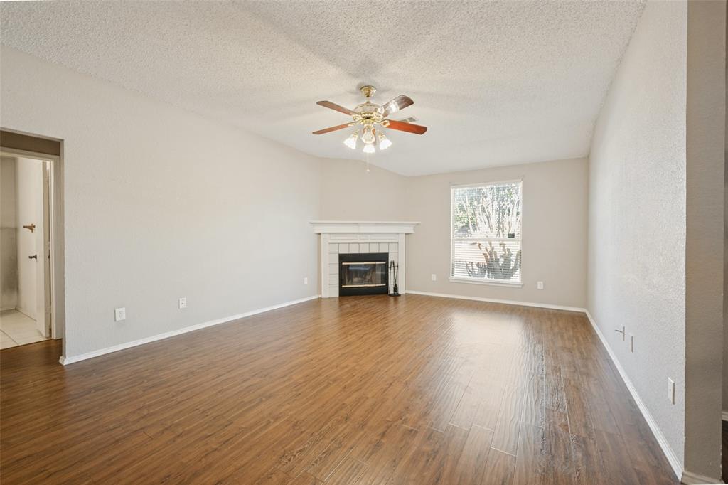 7728 Liz Lane Property Photo 4