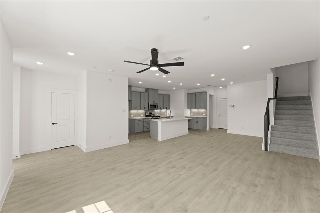 3841 Willow Bough Drive Property Photo 23