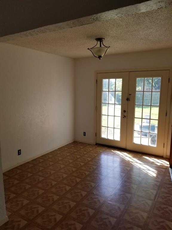 3261 Santiago Drive Property Photo 9