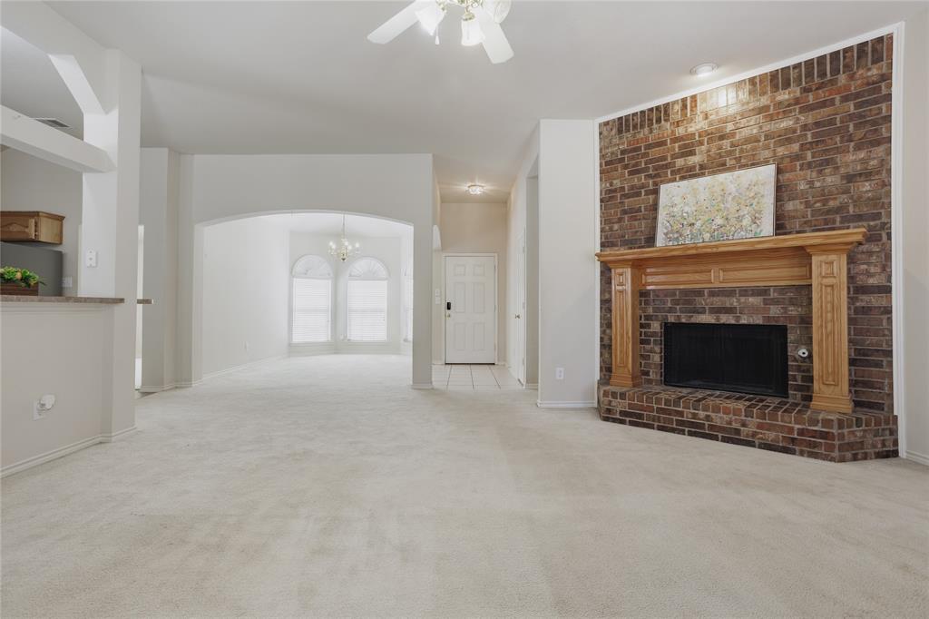 1606 Autumn Glen Court Property Photo 7