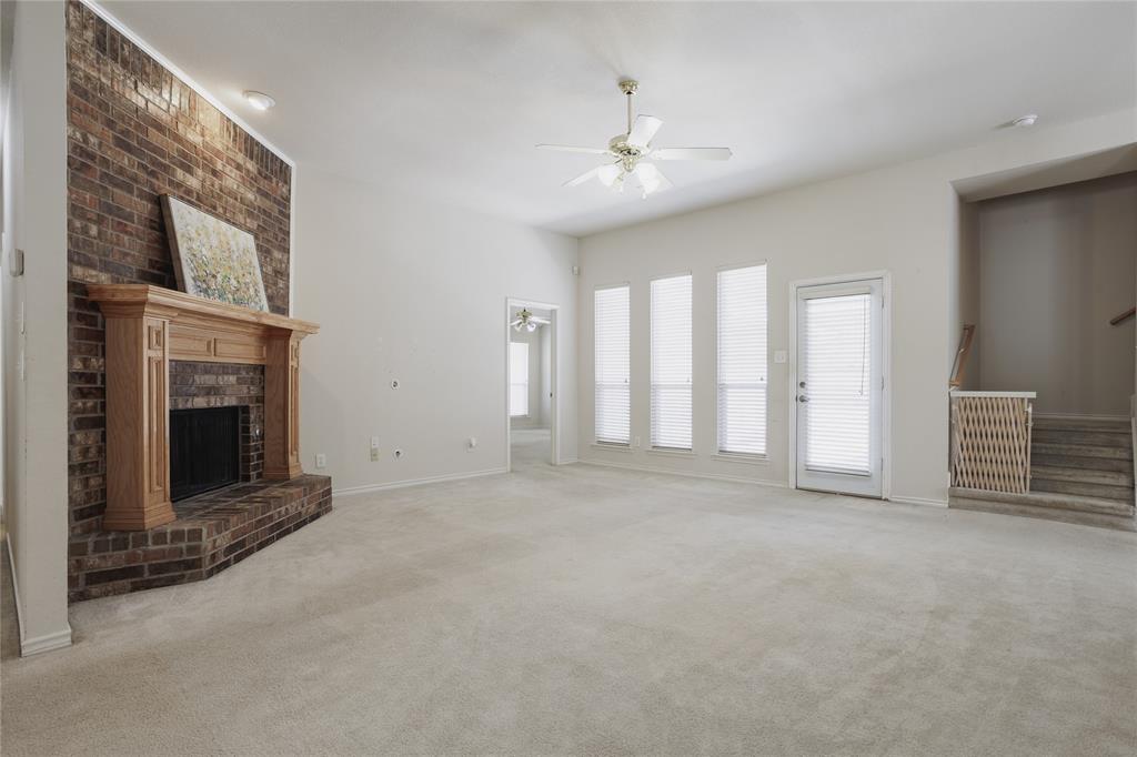 1606 Autumn Glen Court Property Photo 9