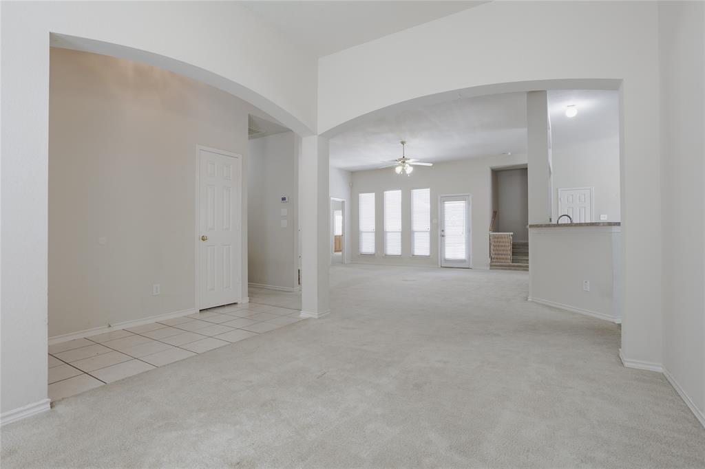1606 Autumn Glen Court Property Photo 16